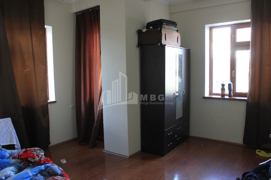 For Sale Flat, in Saburtalo