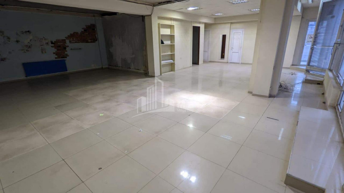 For Rent Витражный фасад Commercial, in Digomi Massive