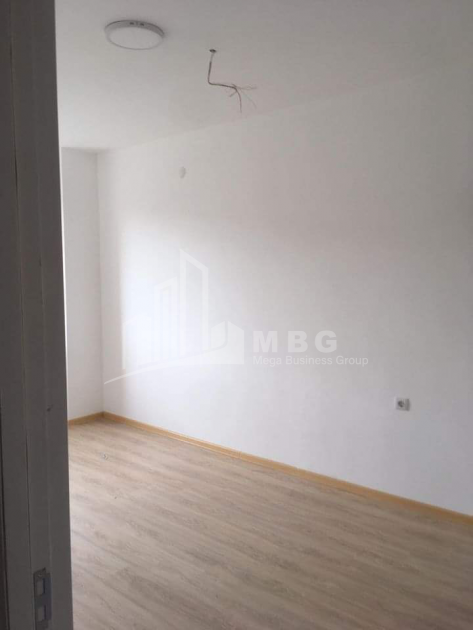 For Sale Flat, in Isani