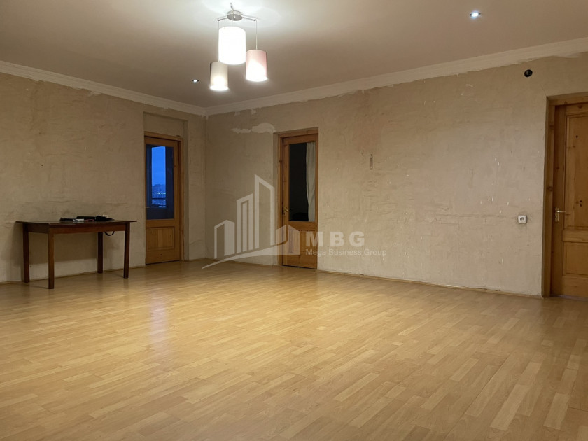 Продается Квартира, в Сабуртало