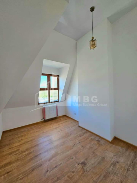 For Sale Flat, in Varketili