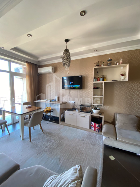 For Sale Flat, in Surrounding area of metro Guramishvili