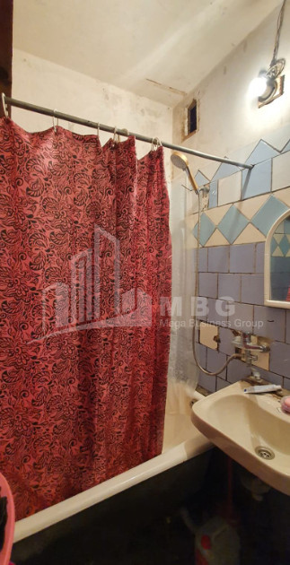 For Sale Flat, in Kvemo Ponichala