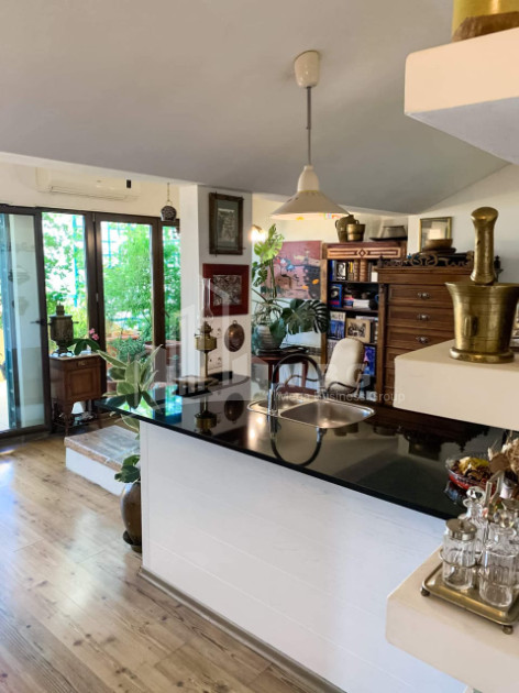 Продается Квартира, в Ваке