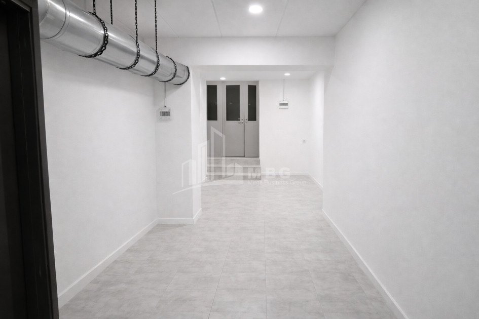 For Rent Universal Commercial On A. Mitskevich Street, საბურთალო