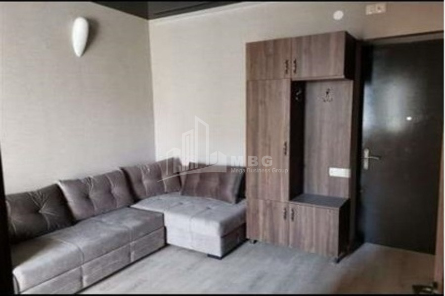 იყიდება ბინა, საბურთალო