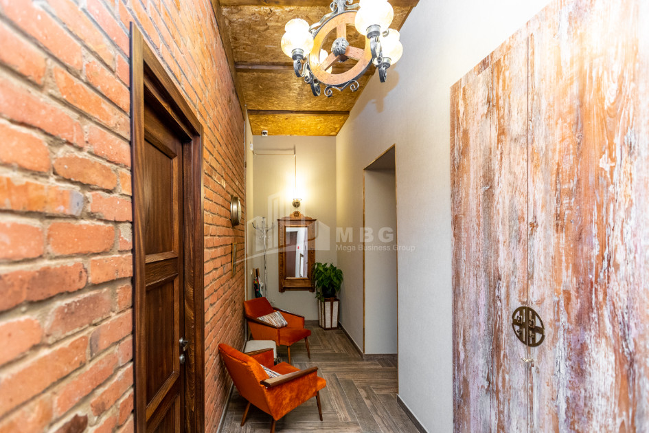 For Rent House - Villa, in Mtatsminda District