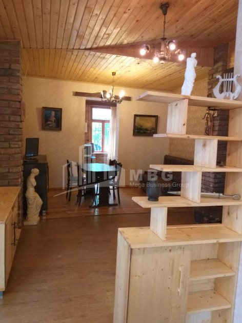 В аренду Квартира, в Мтацминда