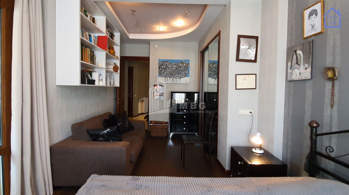 For Sale Flat, in Vake