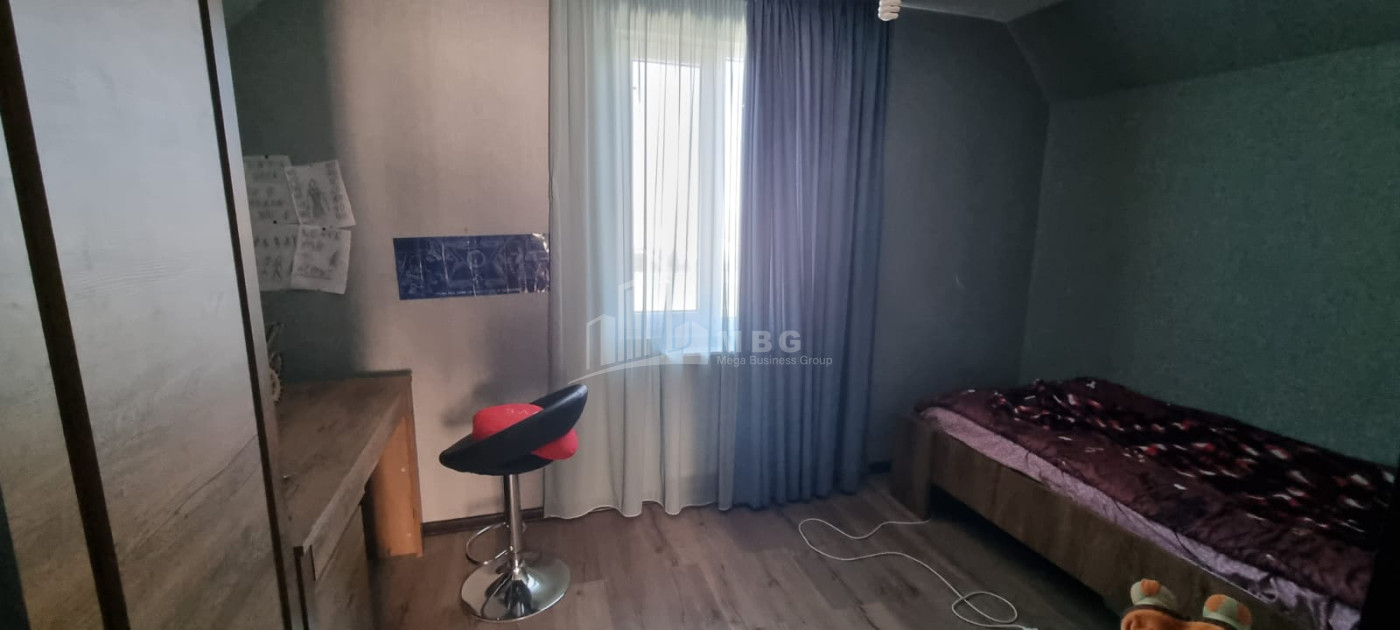 Продается Дом - Вилла В Коджори, Мтацминда Район