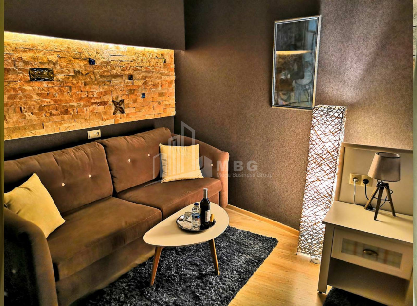 For Sale Hotel - Resort Commercial, in Abanotubani