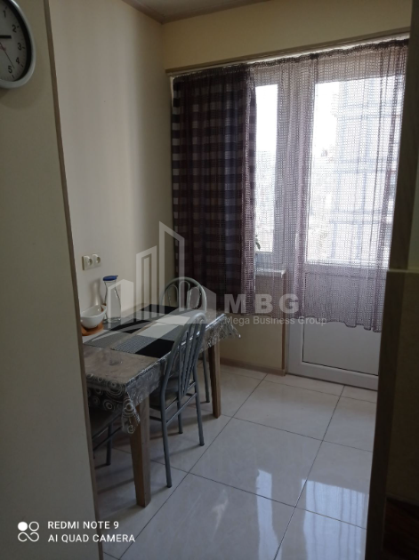 For Sale Flat, in Surrounding area of metro Grmaghele