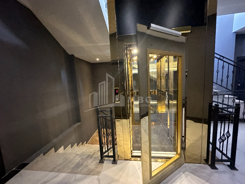 For Sale Flat, in Saburtalo