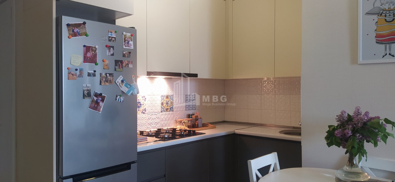 For Sale Flat, in Navtlughi-2