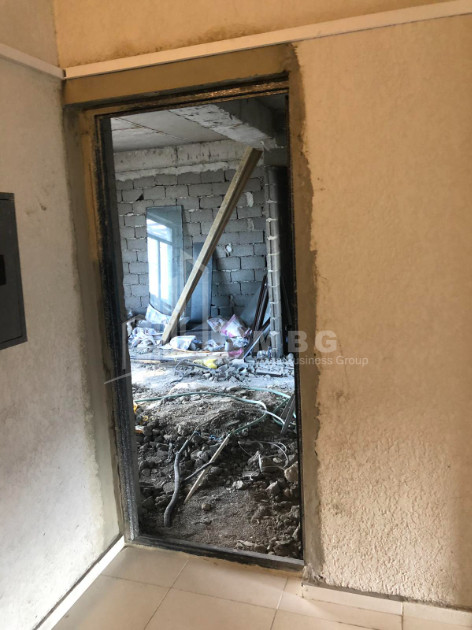 For Sale Flat, in Sanzona