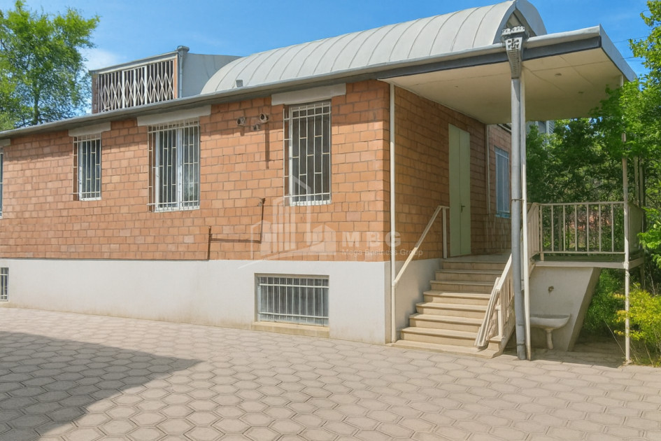 Продается Дом Вилла Деревня Дигоми Сабуртальский Район Тбилиси