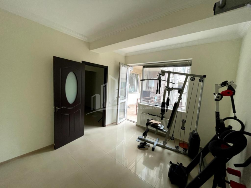 For Sale For office Commercial, in Isani District