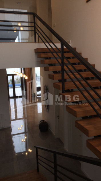 იყიდება სახლი - აგარაკი, ოქროყანა