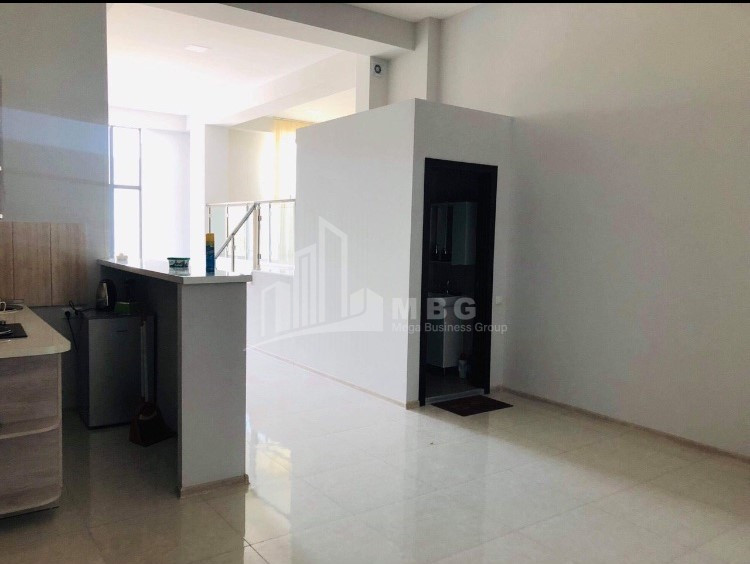 ქირავდება ვიტრაჟული ტიპის კომერციული ფართი, ნუცუბიძის მიკროები (I-V)