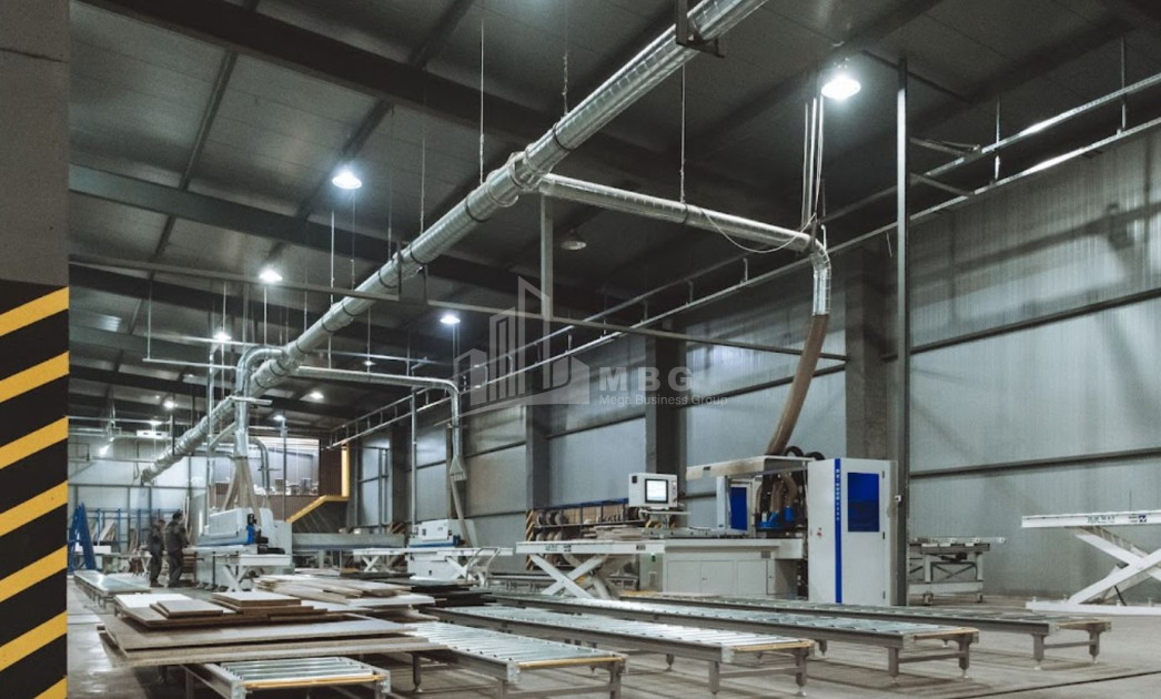 For Rent Building Commercial, in Mukhiani