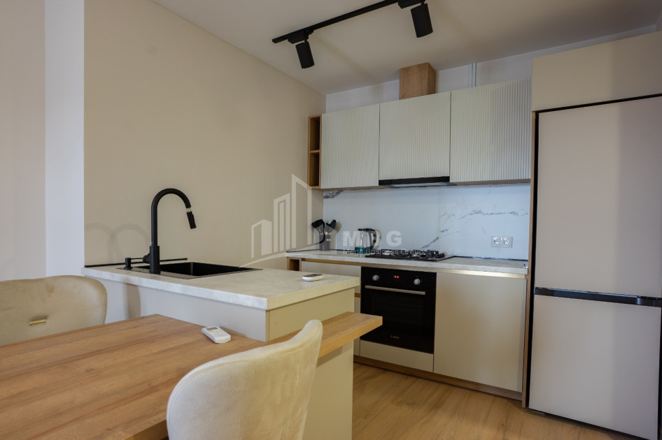 For Sale Flat, in Isani