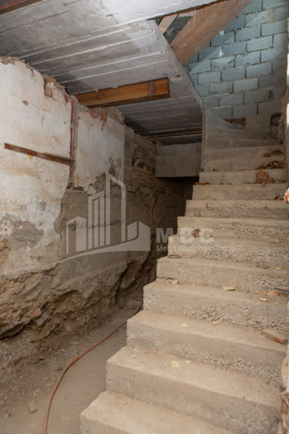 For Sale House - Villa, in Mtatsminda