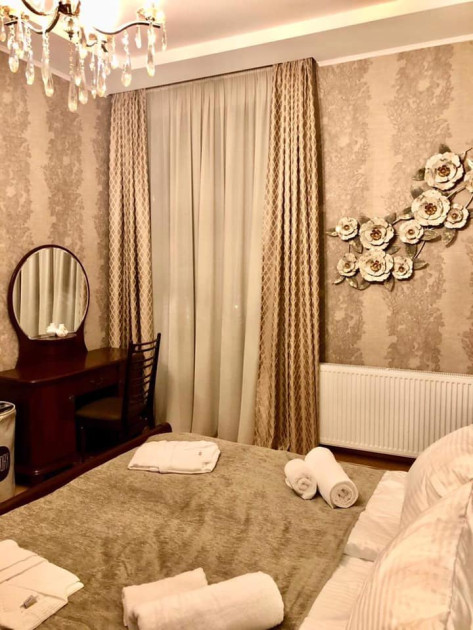 For Rent Flat, in Mtatsminda