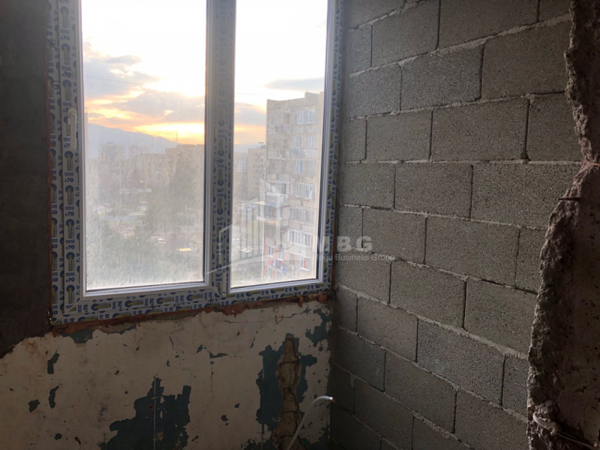 For Sale Flat, in Varketili