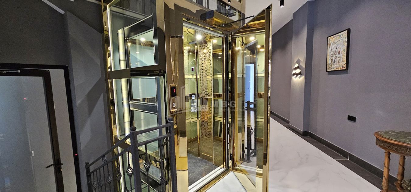 For Sale Flat, in Saburtalo