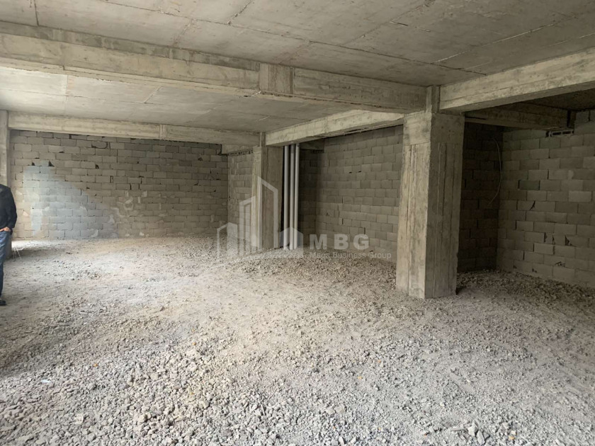 For Sale Витражный фасад Commercial, in Saburtalo