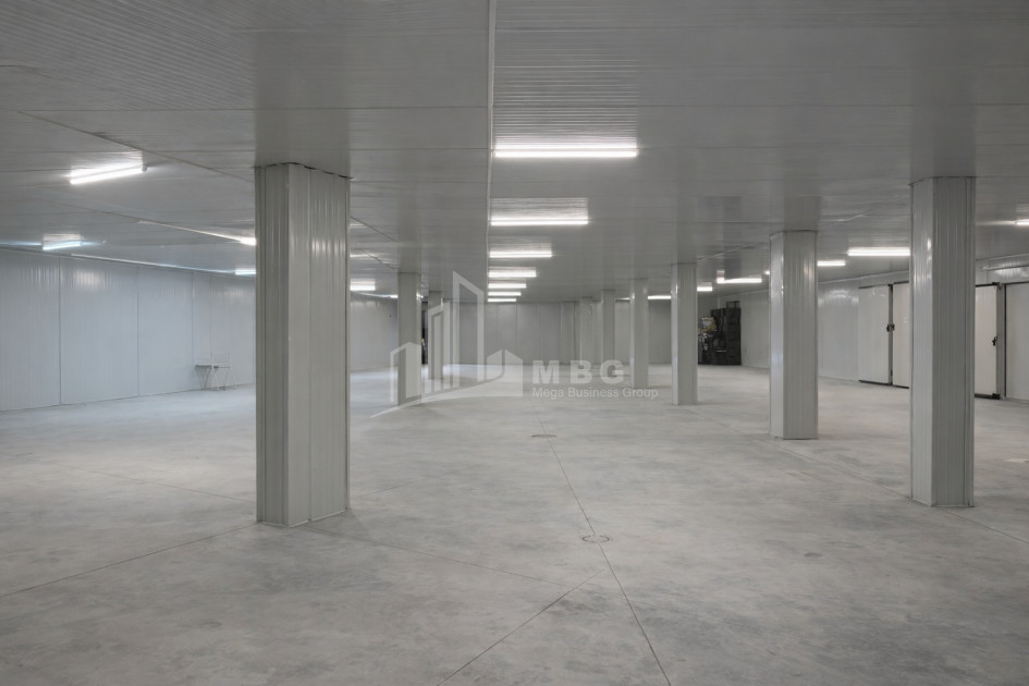 For Sale Refrigerator-freezer area Commercial In Ruisi, Kareli