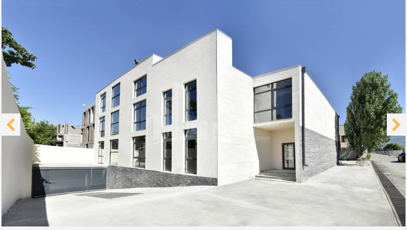 For Sale Building Commercial, in Digomi Massive