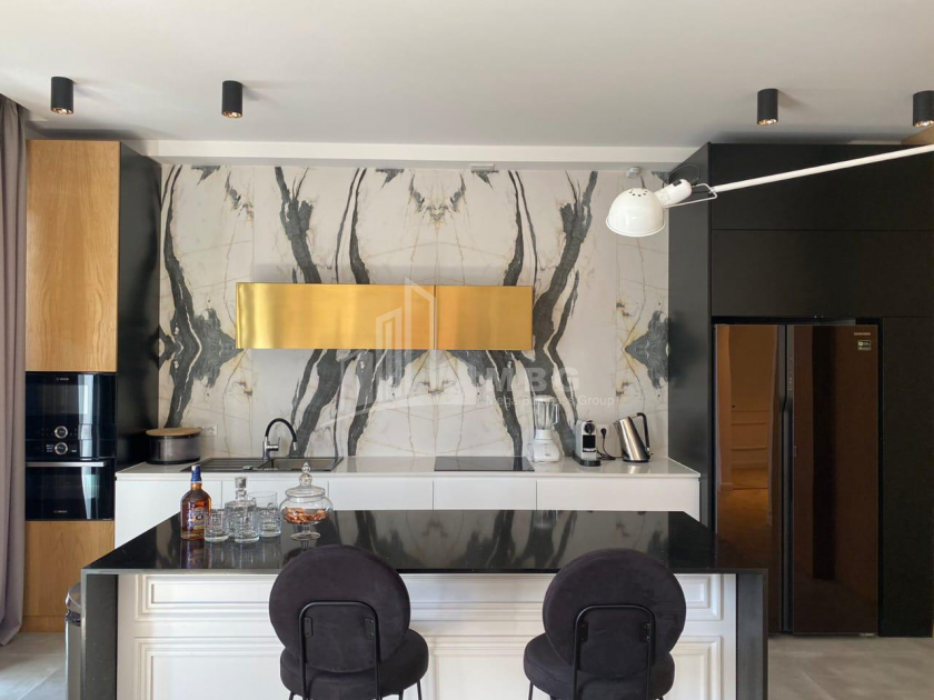 For Sale Flat, in Vake