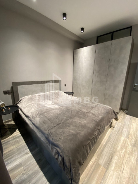 იყიდება ბინა, საბურთალო