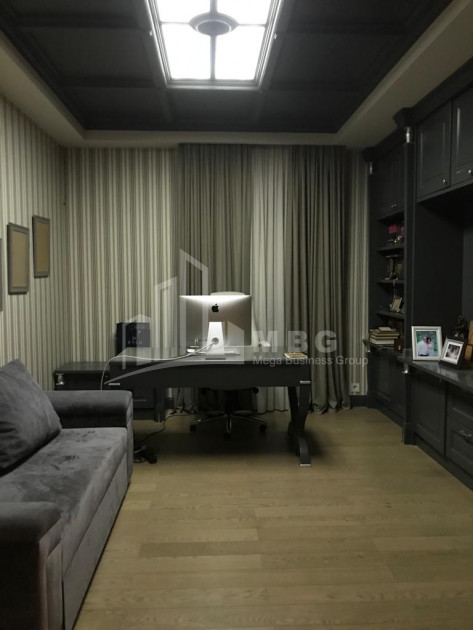 Продается Квартира, в Сололаки