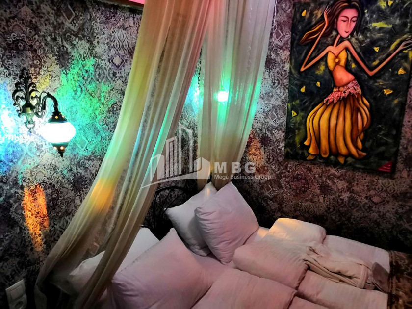 For Rent Hotel - Resort Commercial, in Abanotubani