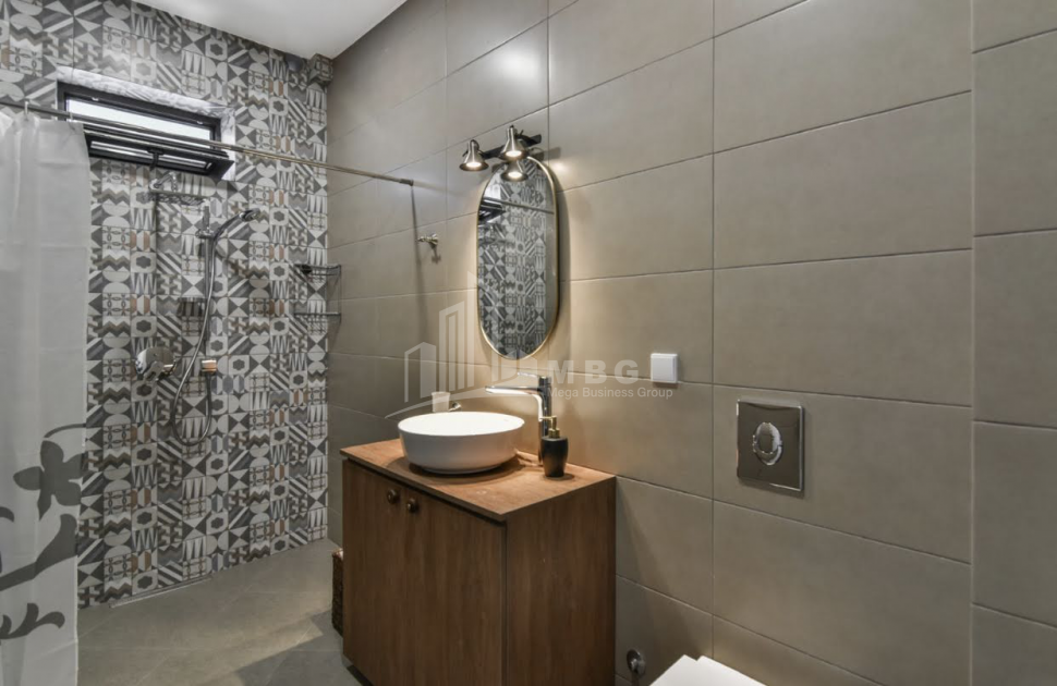 For Sale House - Villa, in Okrokana