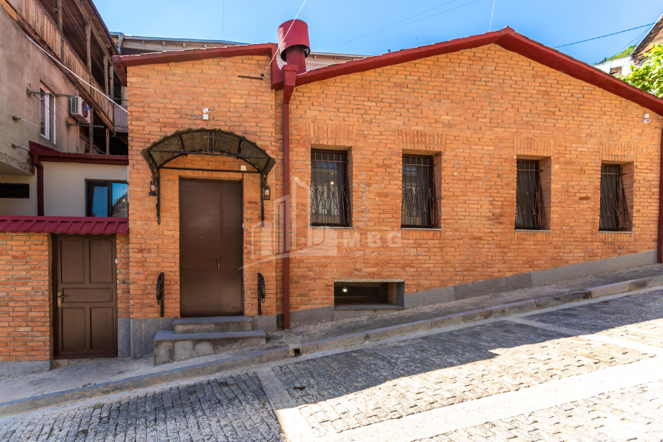 For Rent House - Villa, in Mtatsminda District