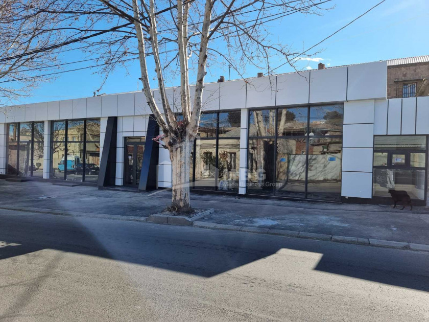 Продается Торговый Коммерческий, в Исани