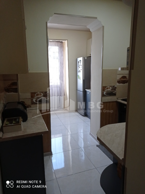 For Sale Flat, in Surrounding area of metro Grmaghele