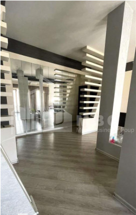 იყიდება ბინა, საბურთალო