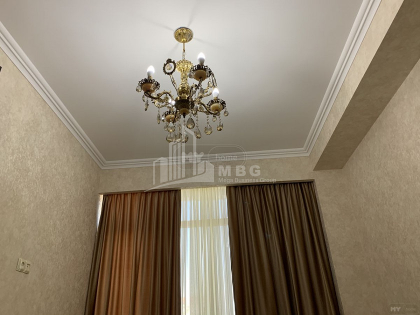 Продается Квартира, в Окрестности метро Гурамишвили