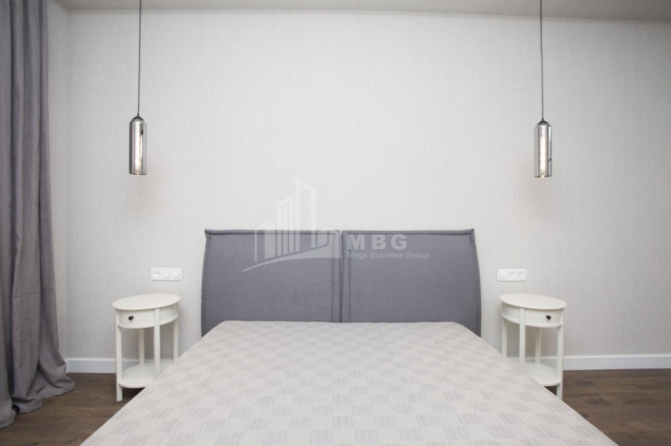 For Rent Flat, in Mtatsminda