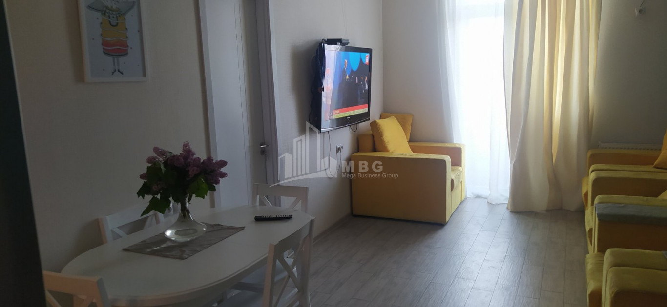 For Sale Flat, in Navtlughi-2