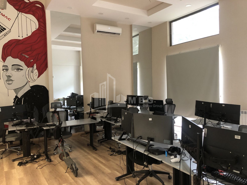 For Rent For office Commercial, in Saburtalo