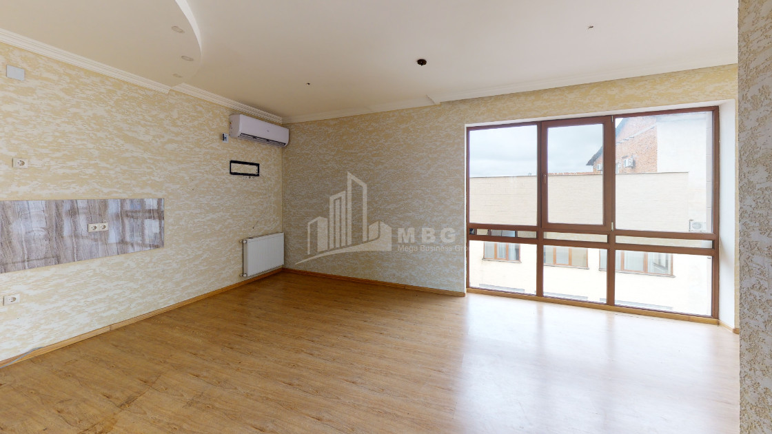 For Sale Building Commercial, in Kutaisi