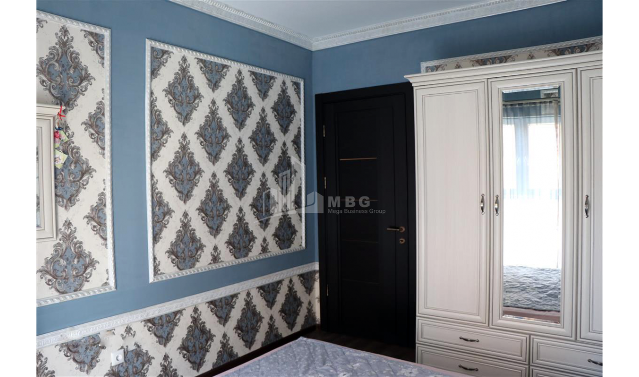 For Sale Flat, in Varketili