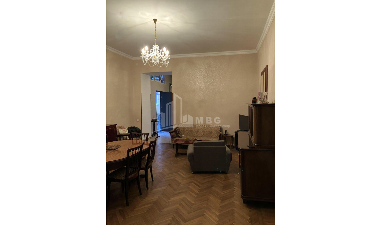 For Sale Flat, in Sololaki