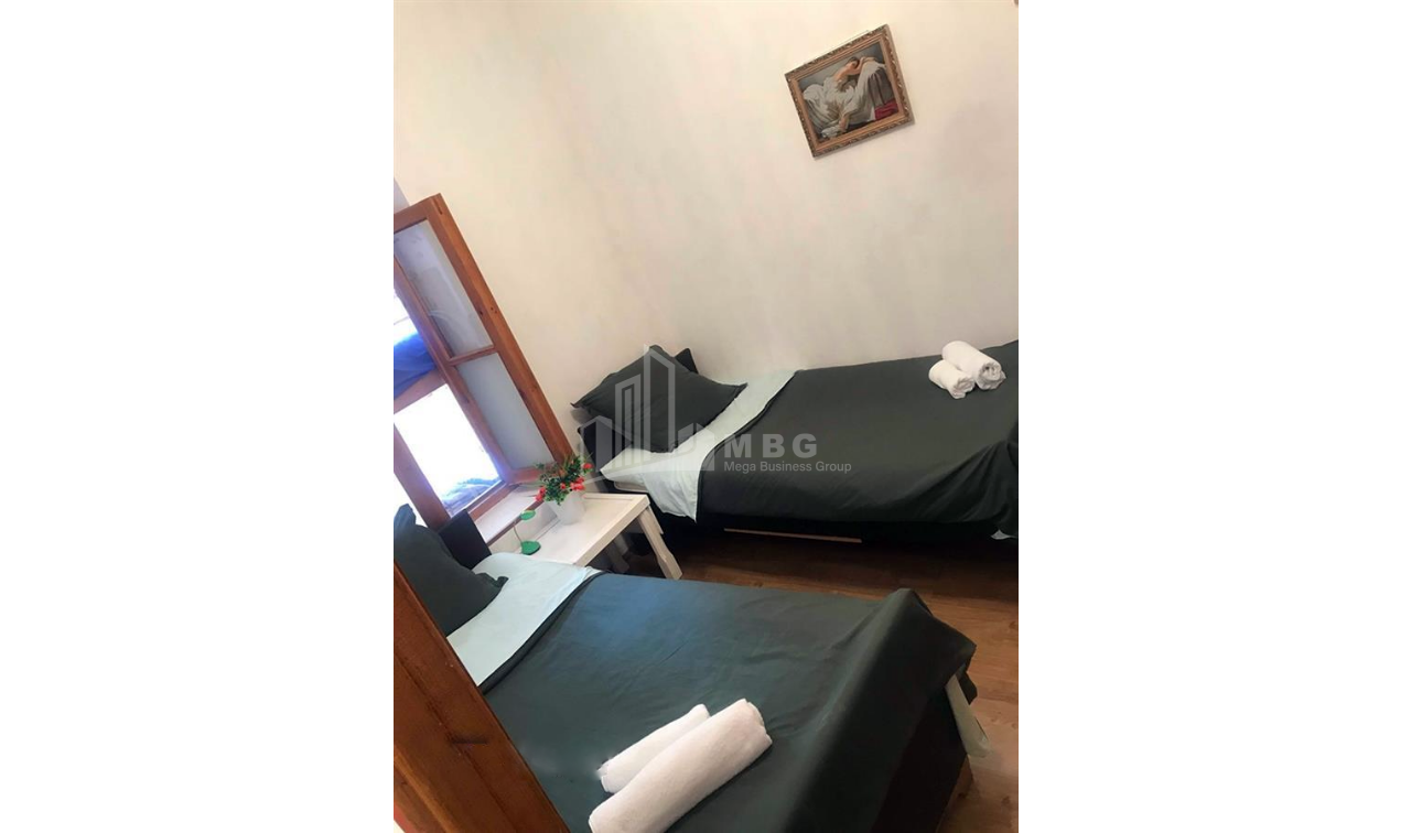 For Sale Flat, in Abanotubani