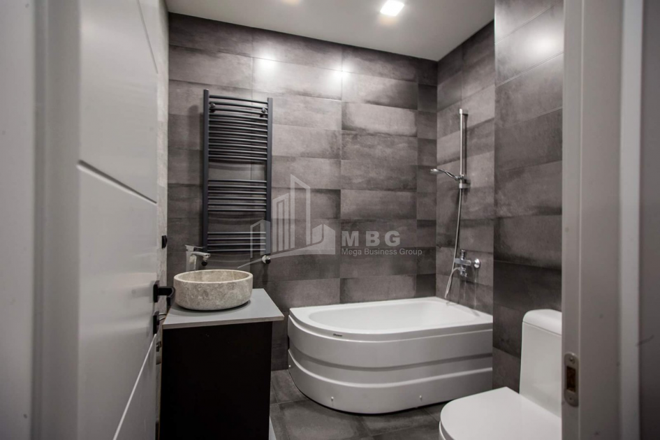 For Sale Flat, in Nutsubidze micro-districts (I-V)